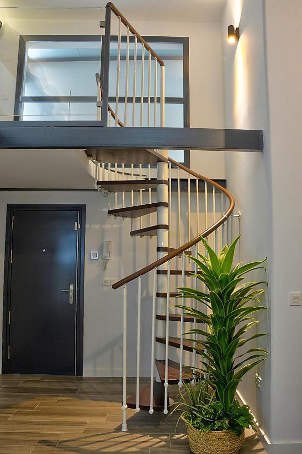 Duplex Moderno En Alameda Apartment Seville Exterior photo